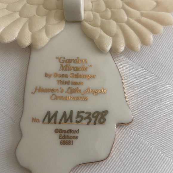 Bradford Exchange Angels 1998 - Picture 8 of 9